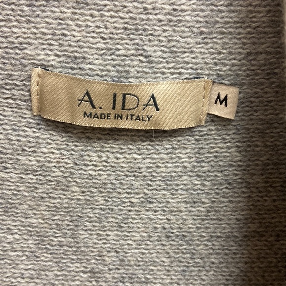 A IDA women cardigan sweater made in Italy size Medium open style. - Picture 4 of 6